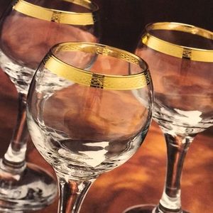 Gold 6 wine glass set